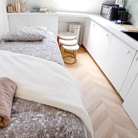 Le Mini Nest - Coeur De - Trocadero -tour Eiffel Apartment *